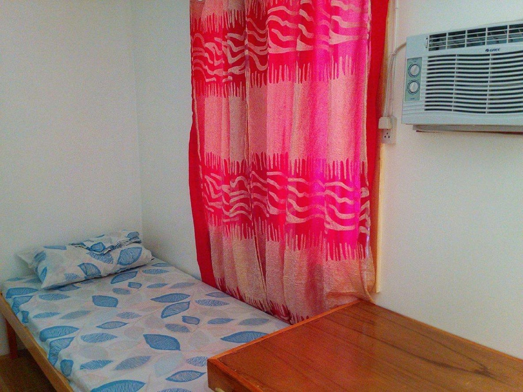 Emoks Guest House Moalboal Luaran gambar