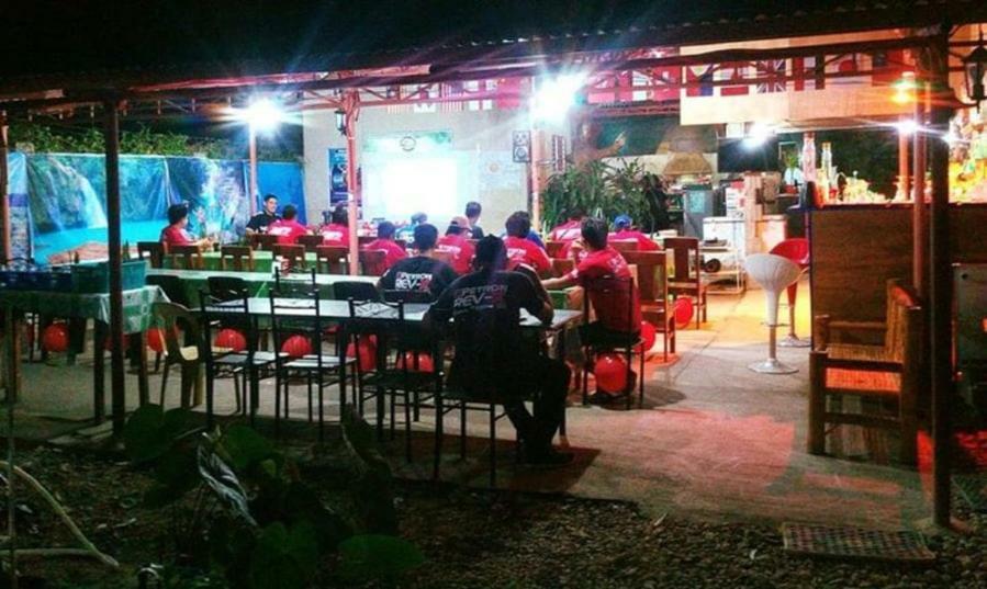 Emoks Guest House Moalboal Luaran gambar